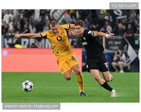 多特蒙德新星连过四人世界波,全场欢呼 多特蒙德新星连过四人世界波,全场欢呼