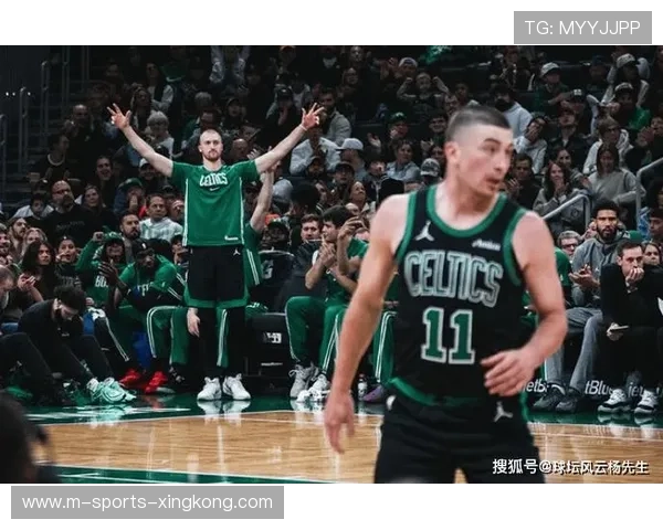 凯尔特人依靠速度优势打穿边路——翼侧突击在现代赛事中的魅力与启示